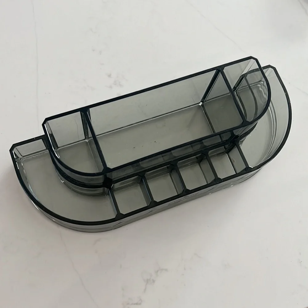 hotel balfour makeup organizer